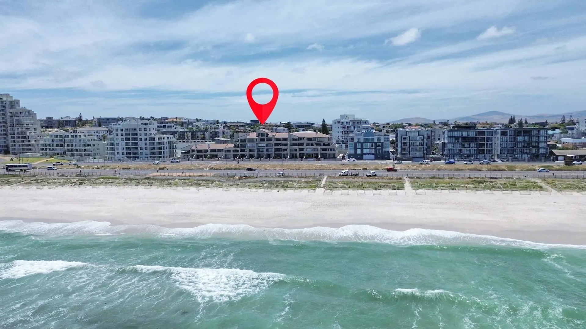 Waves Apartment Bloubergstrand 0*,  South Africa